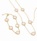 Collar de Trébol Relleno y Pulsera de Oro de para Mujer.